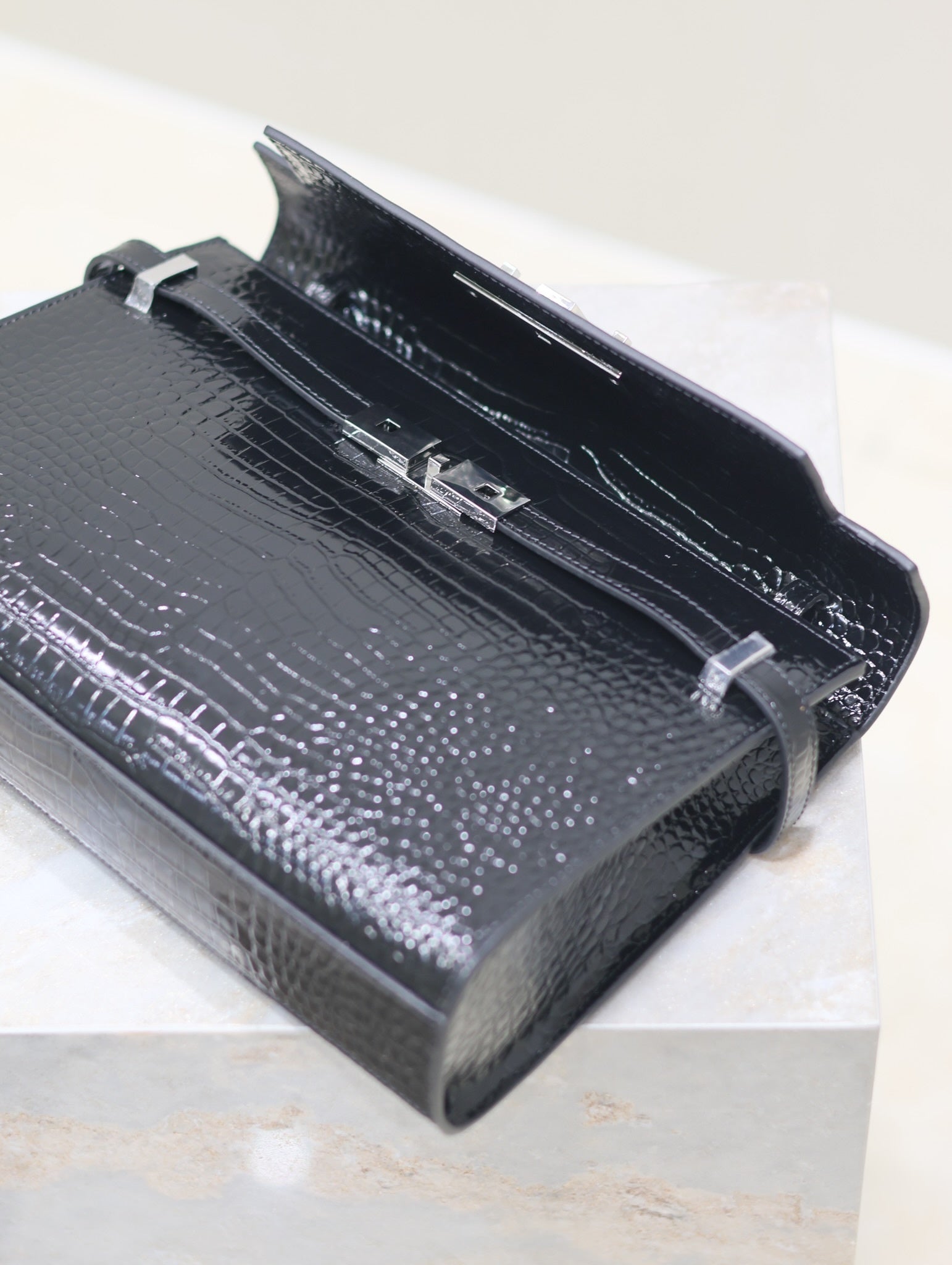 Crocodile-Embossed Leather Chain Bag