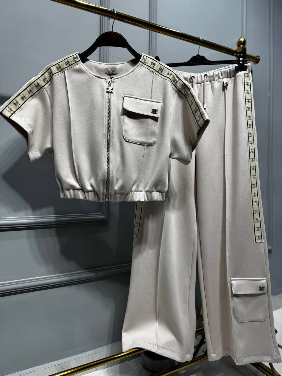 Beige 2-Piece Luxury Set – Zip Top & Wide-Leg Pants