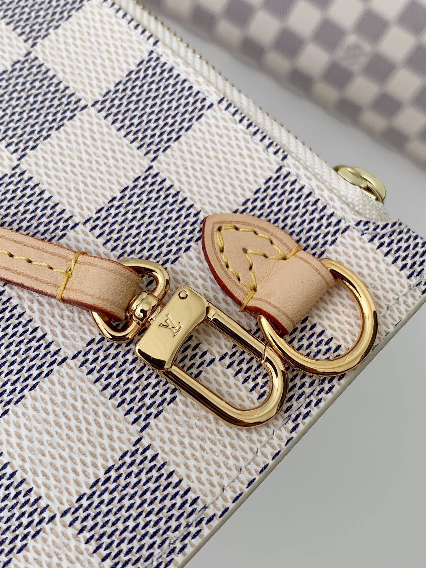 Neverfull MM – Damier Azur Canvas
