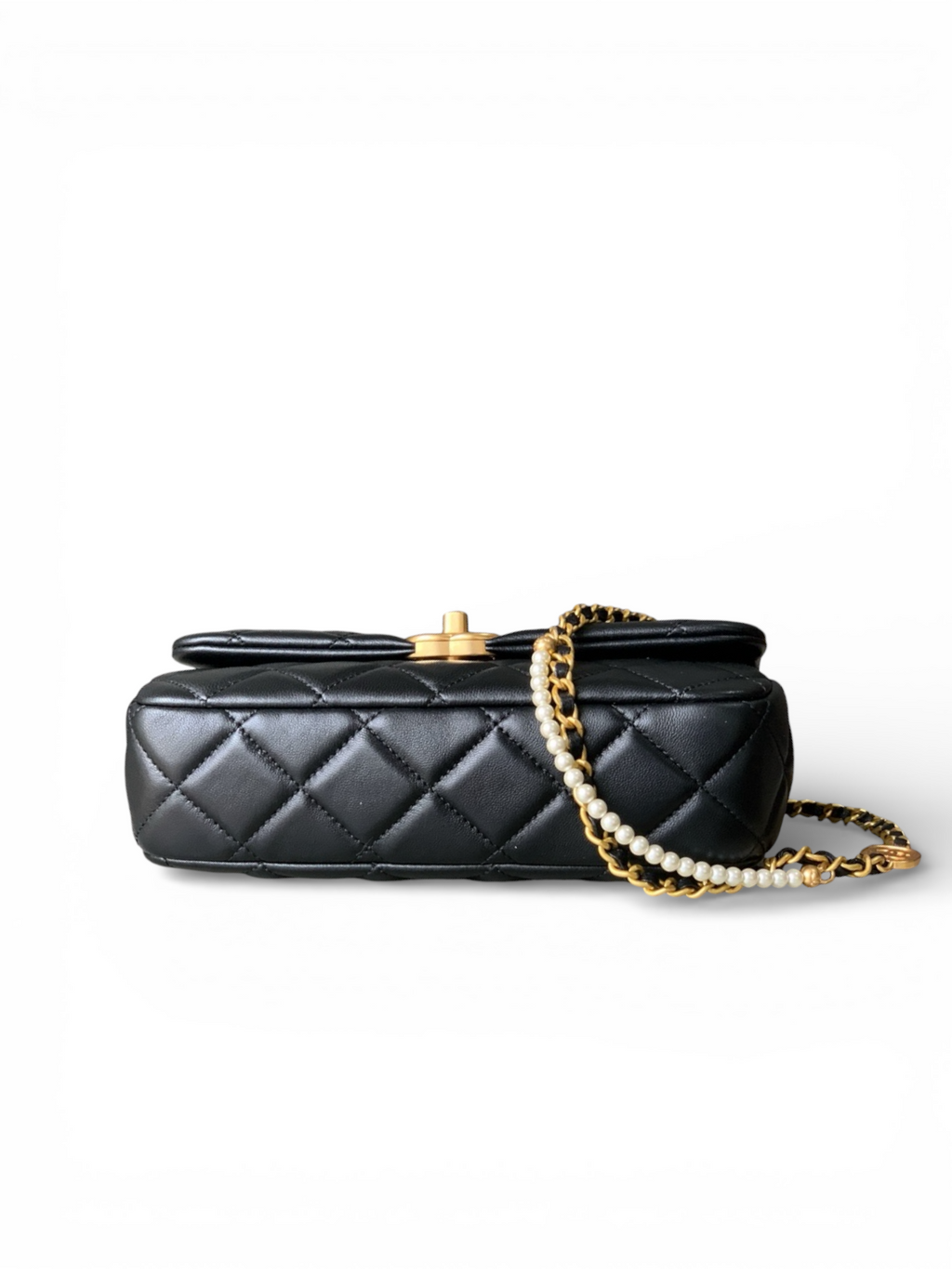 25P Camellia Pearl Square Flap Bag