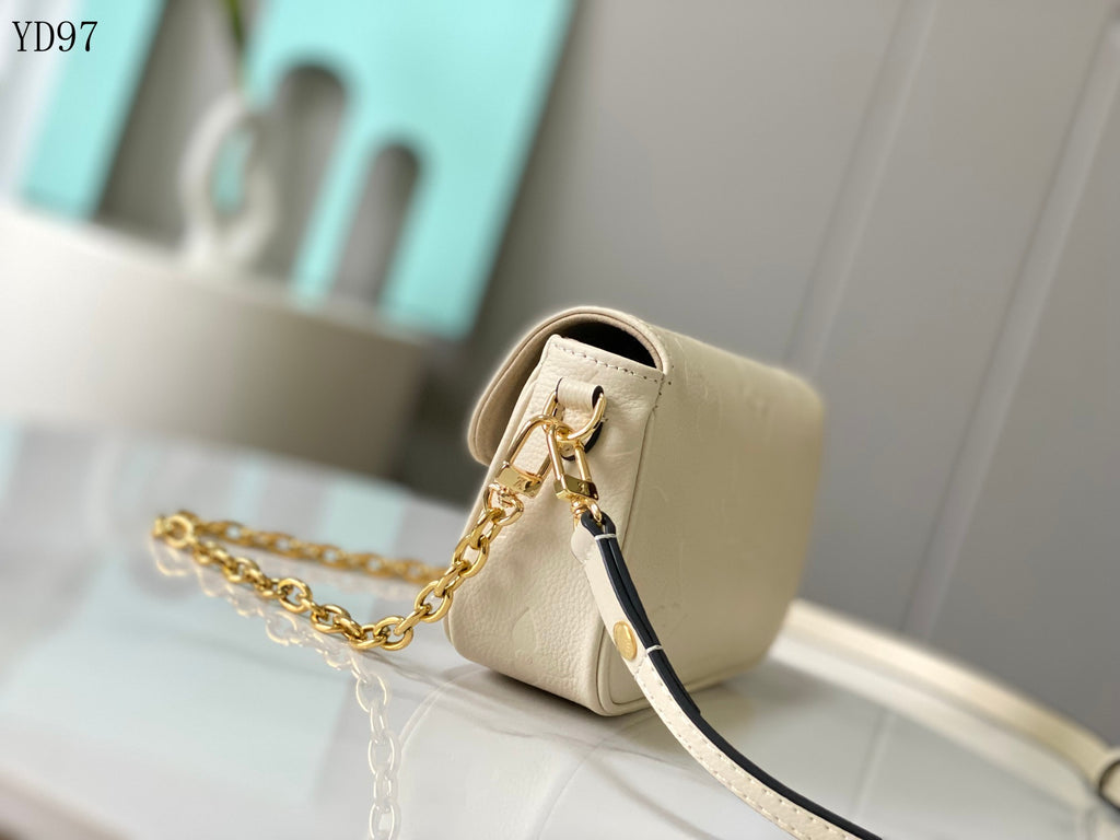 Wallet on Chain Ivy Bag