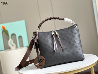Beaubourg Hobo MM Bag
