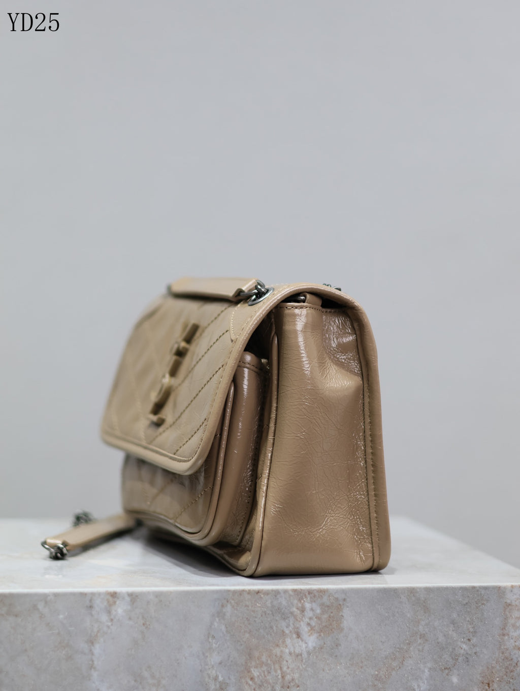 Niki Medium Patent Leather Shoulder Bag