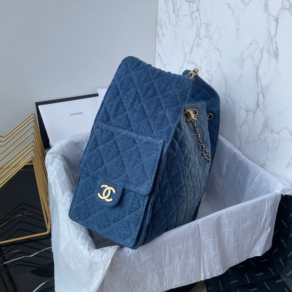25 Medium Quilted Large Denim Bag