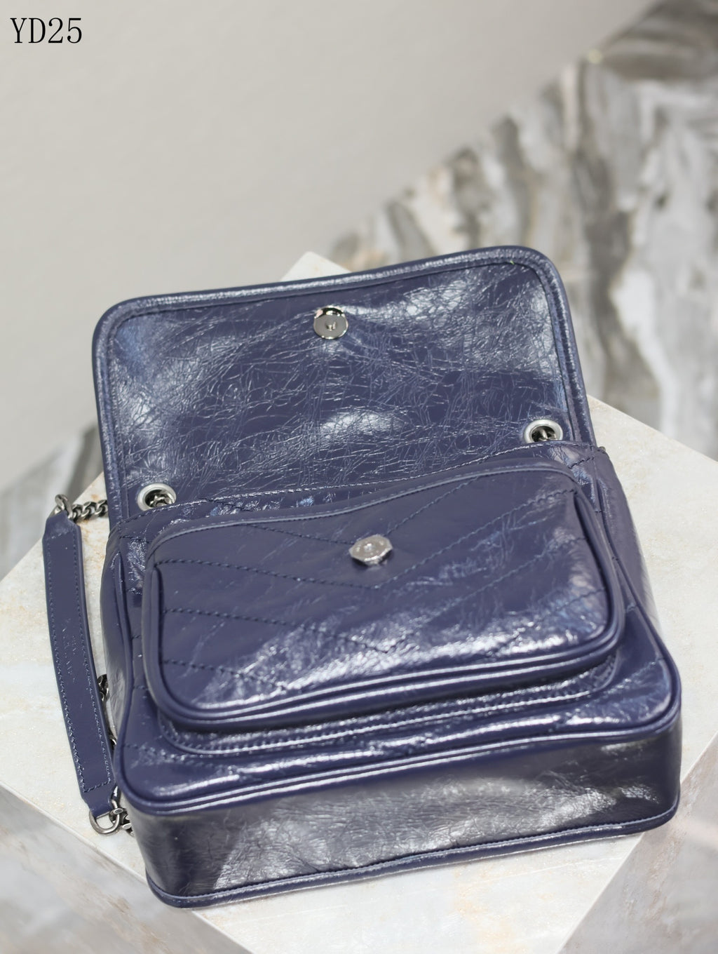 Niki Medium Patent Leather Shoulder Bag