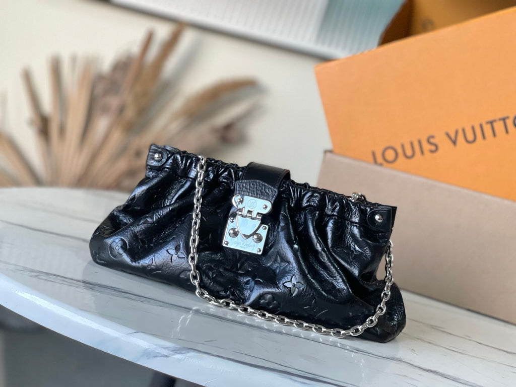 Pochette Sling Leather Clutch