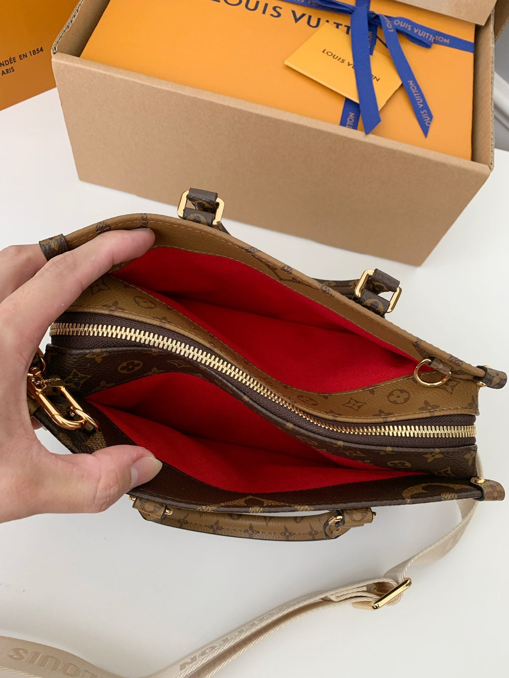 Onthego Horizontal Bag