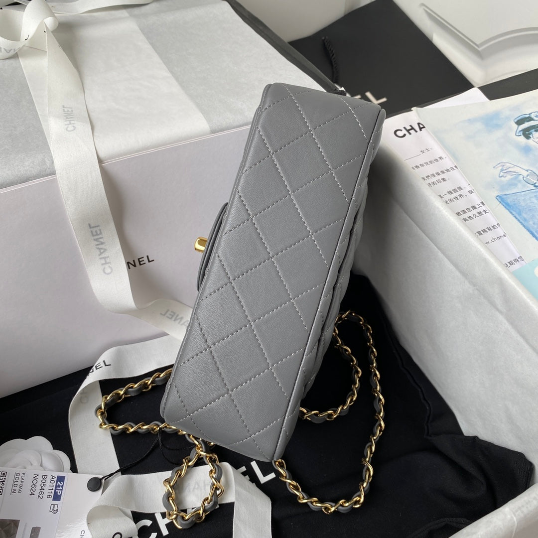 1.55 Classic Quilted Flap Bag