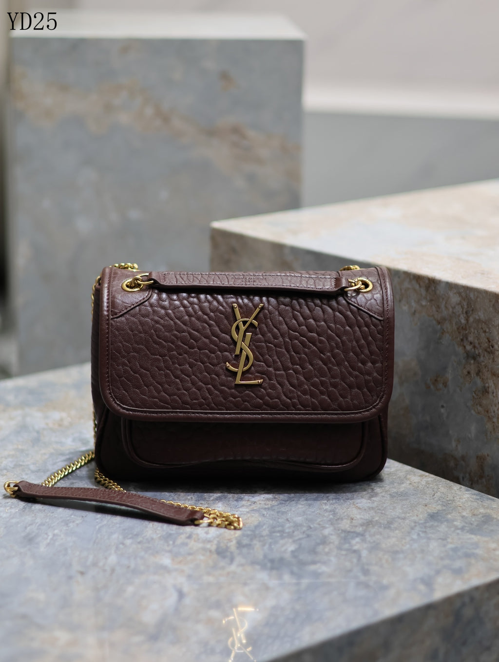 Niki Medium Grained Leather Bag