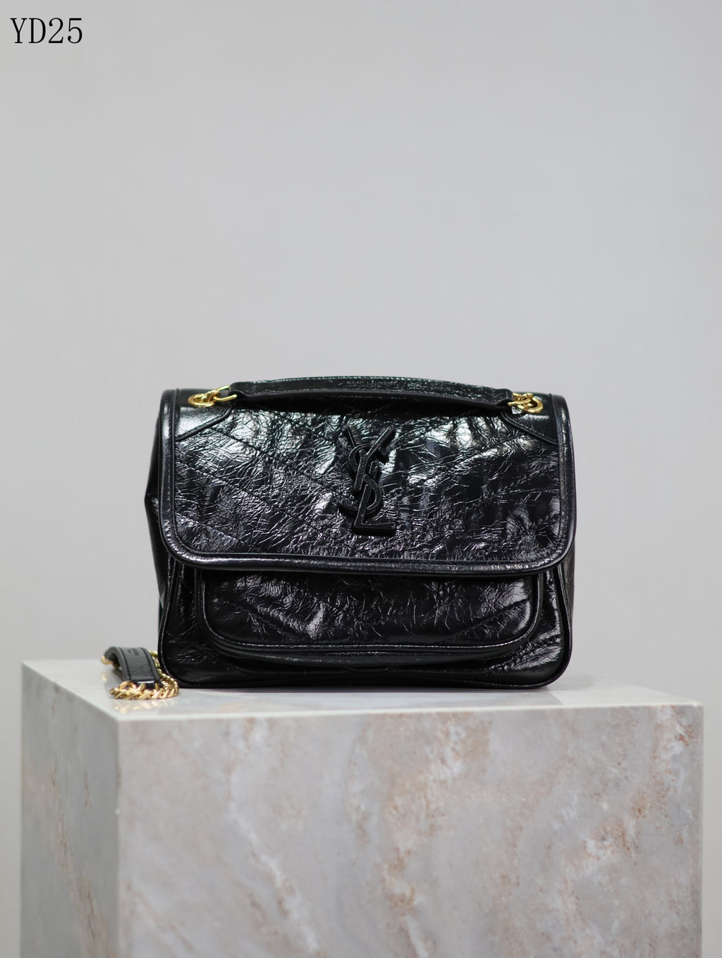Niki Medium Patent Leather Shoulder Bag