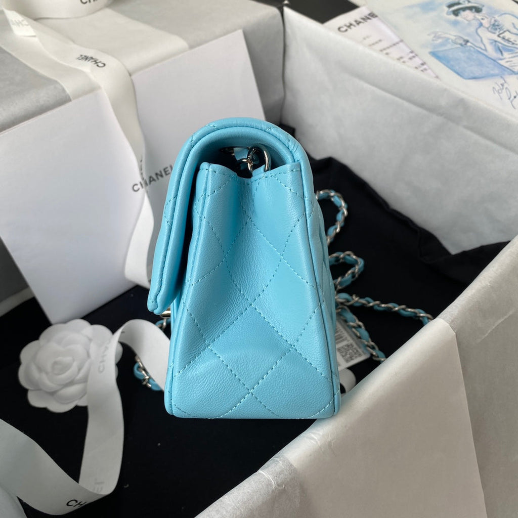 1.55 Classic Quilted Flap Bag