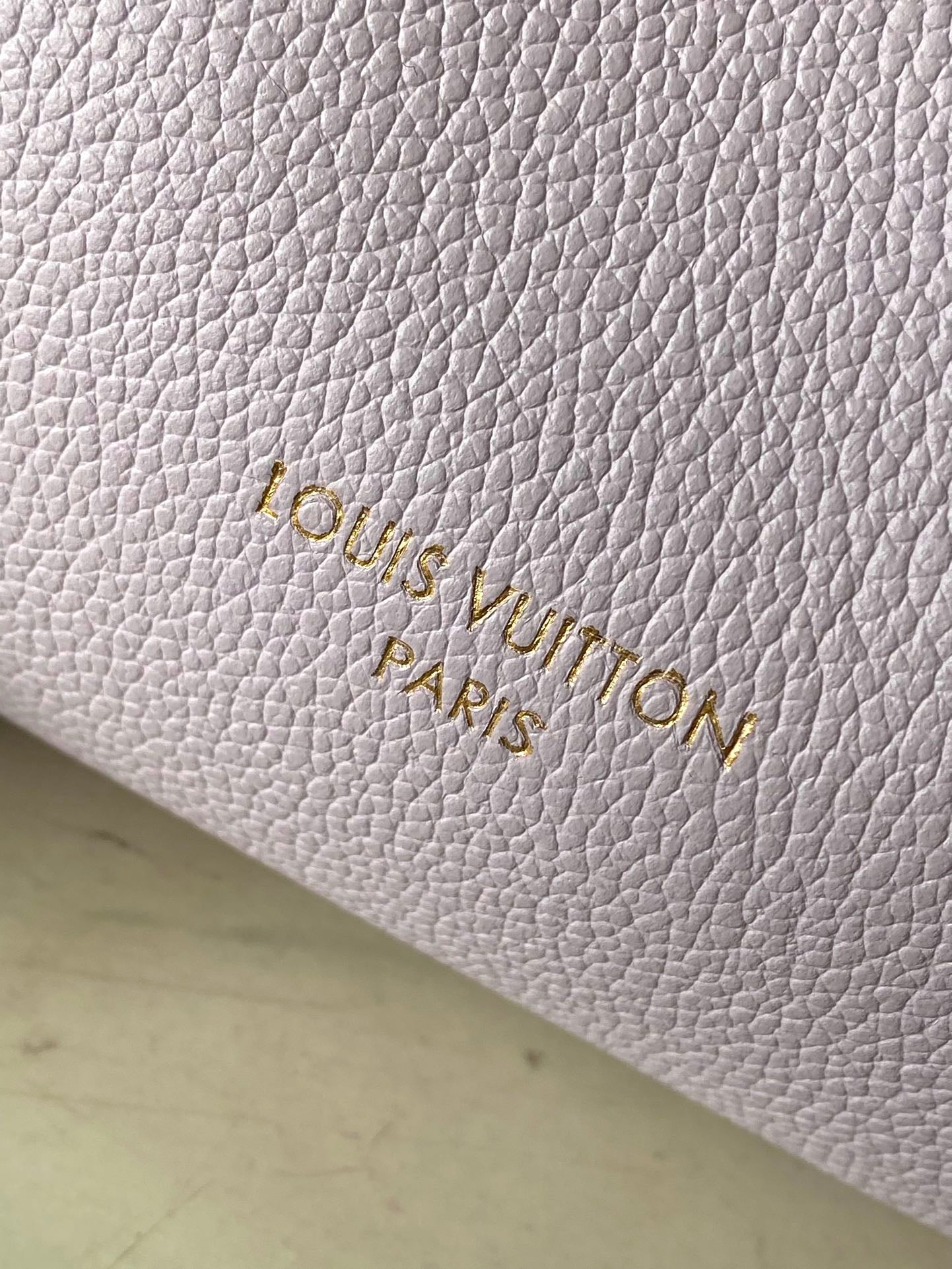 Express Small Leather Shoulder Bag