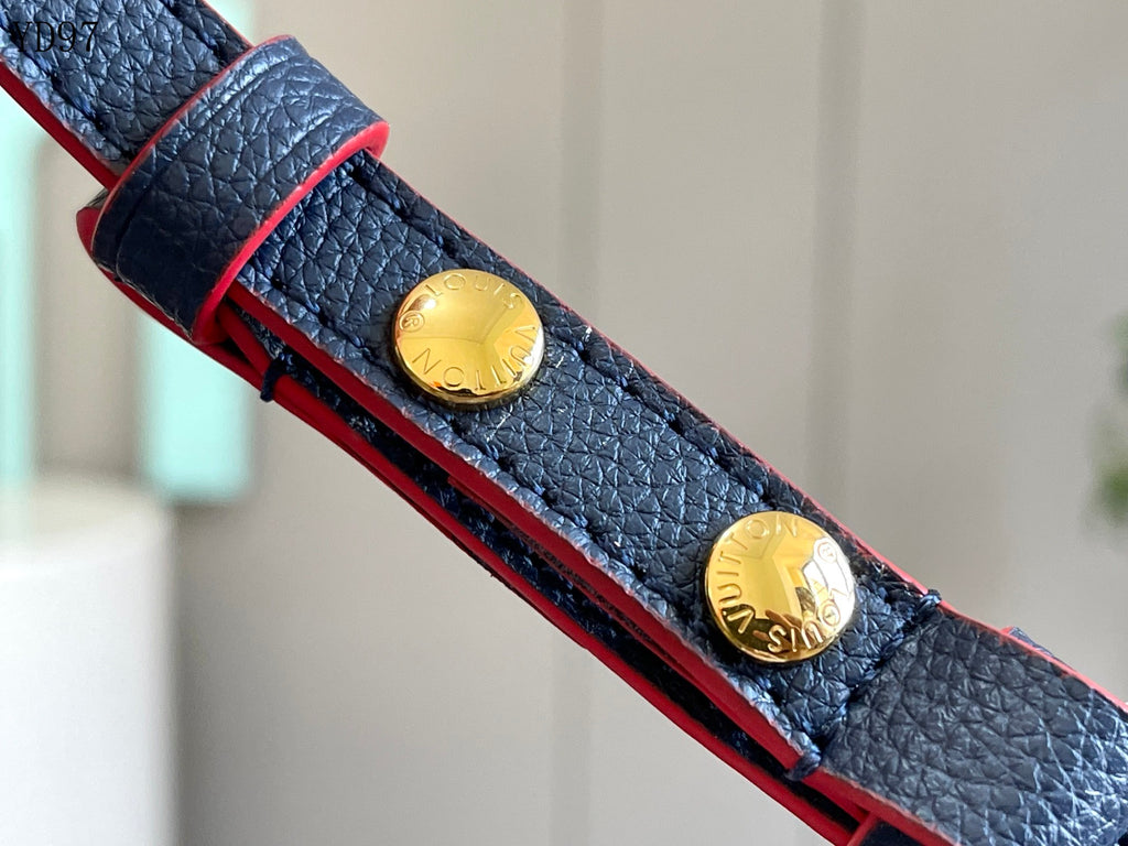 NéoNoé MM Bucket Bag