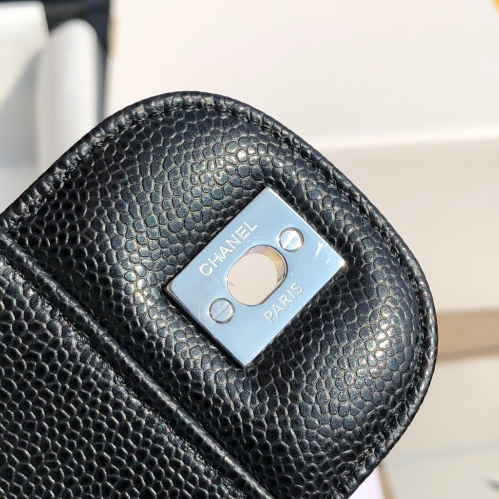 3.55 Large Caviar Leather Classic Double Flap Bag - Silver hardware