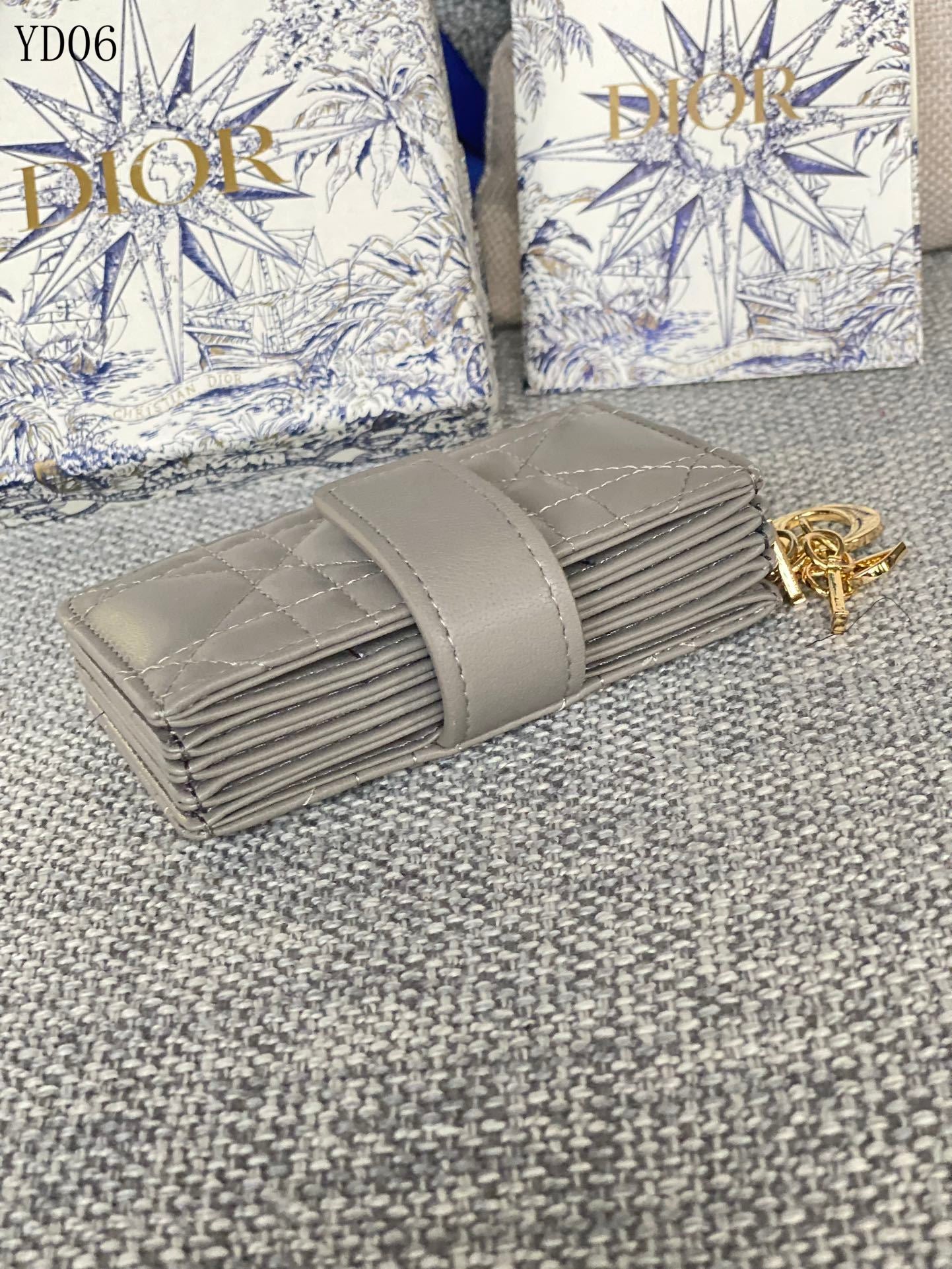 Quilted Leather Compact Wallet