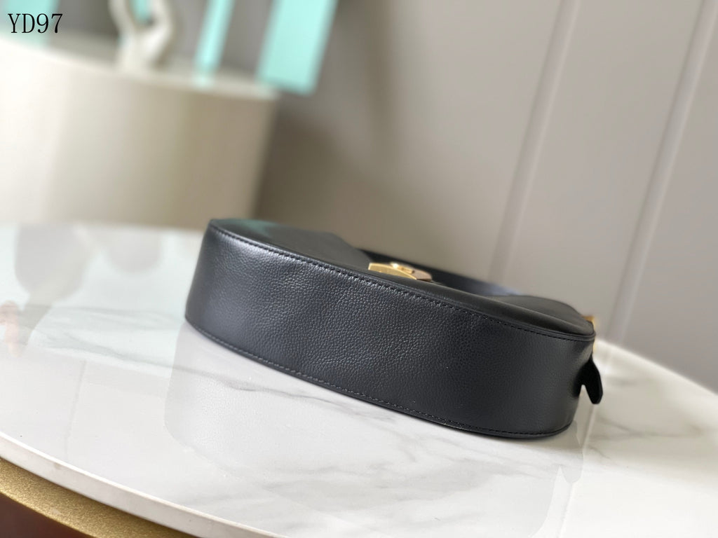 Low Key Shoulder Bag