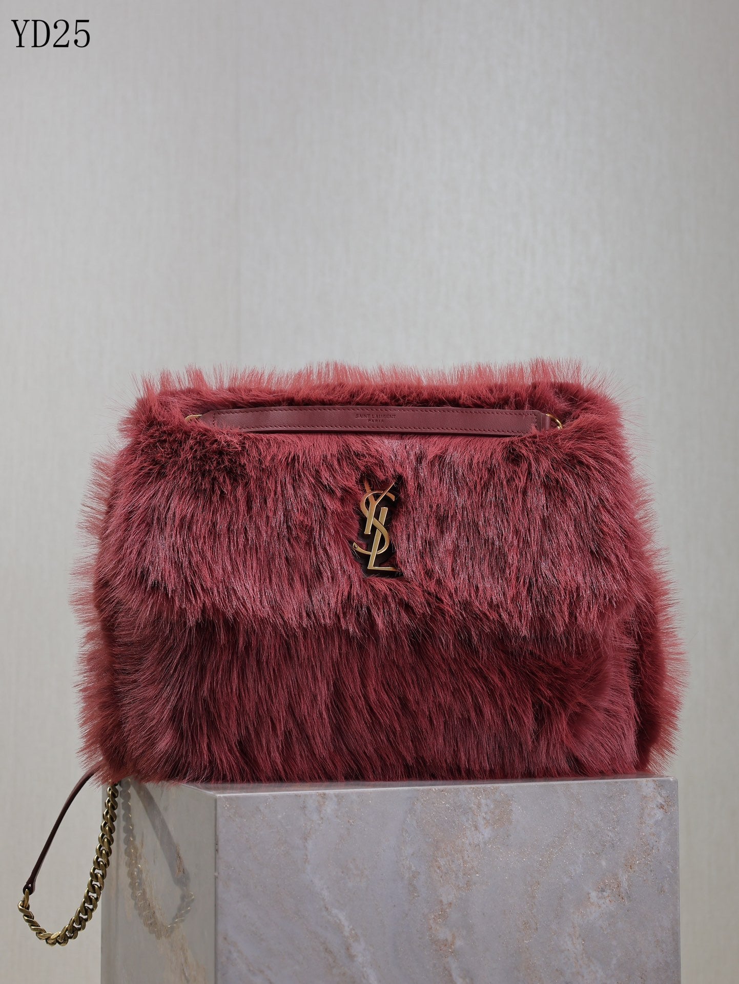 Niki Medium in Shearling Bag