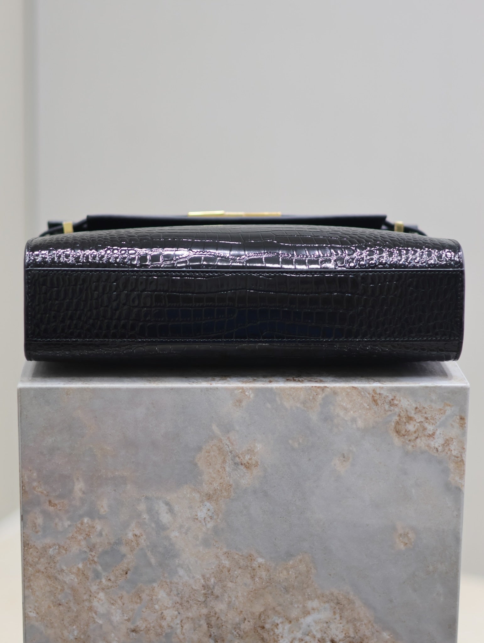 Crocodile-Embossed Leather Chain Bag