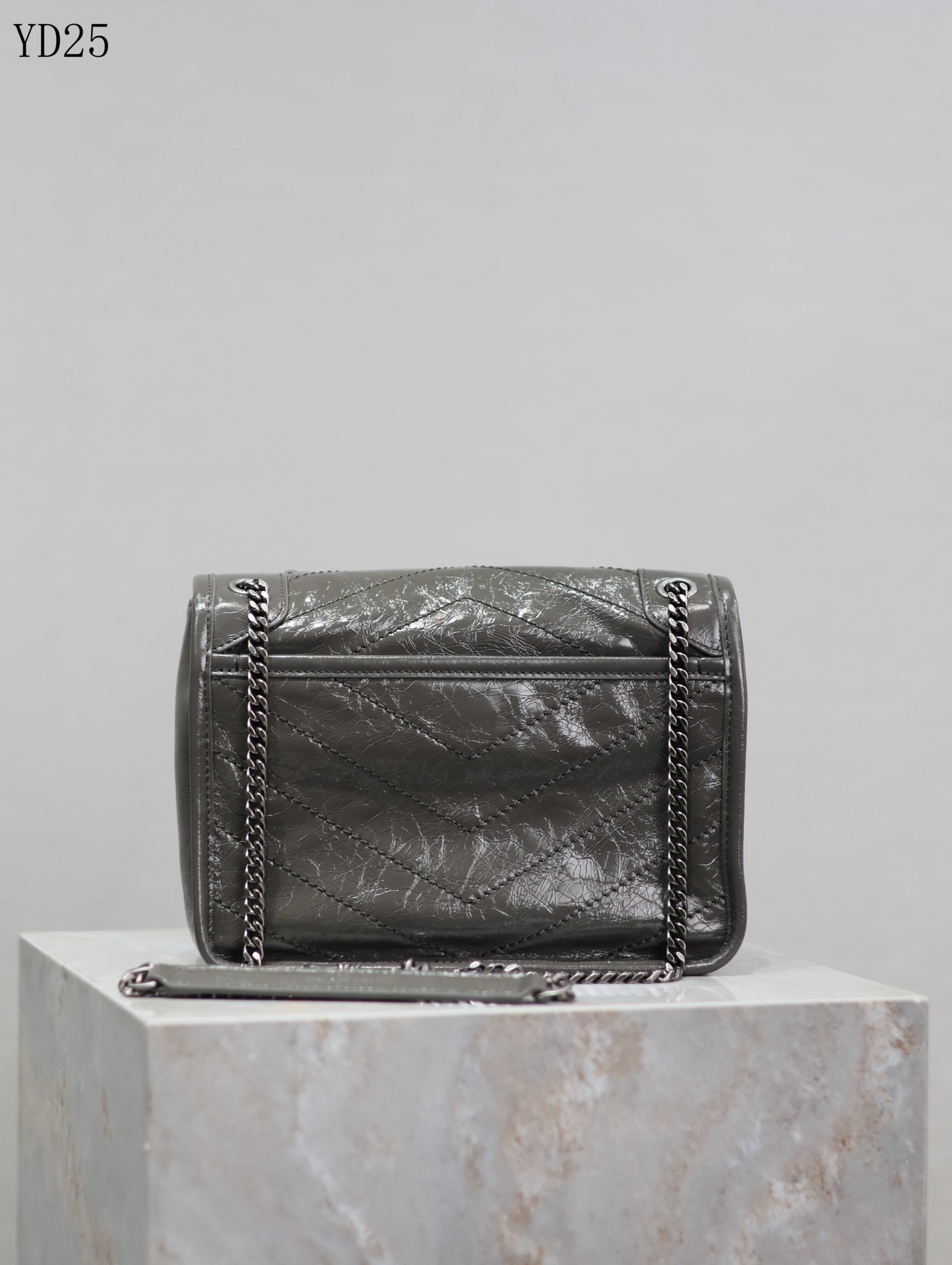 Niki Medium Patent Leather Shoulder Bag