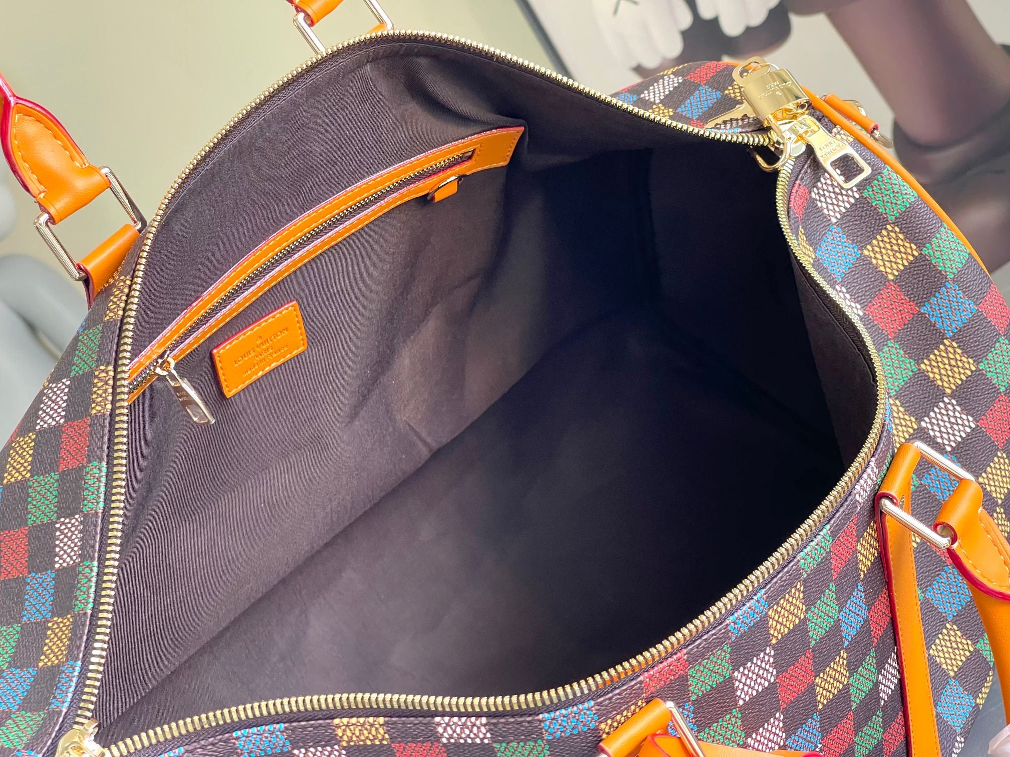 Keepall Bandoulière 50 – Multicolor Damier Canvas with Leather Trim