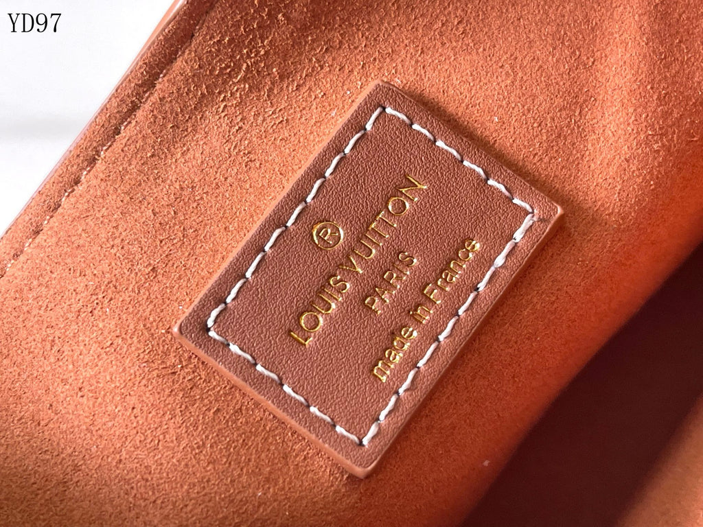 Low Key Shoulder Bag