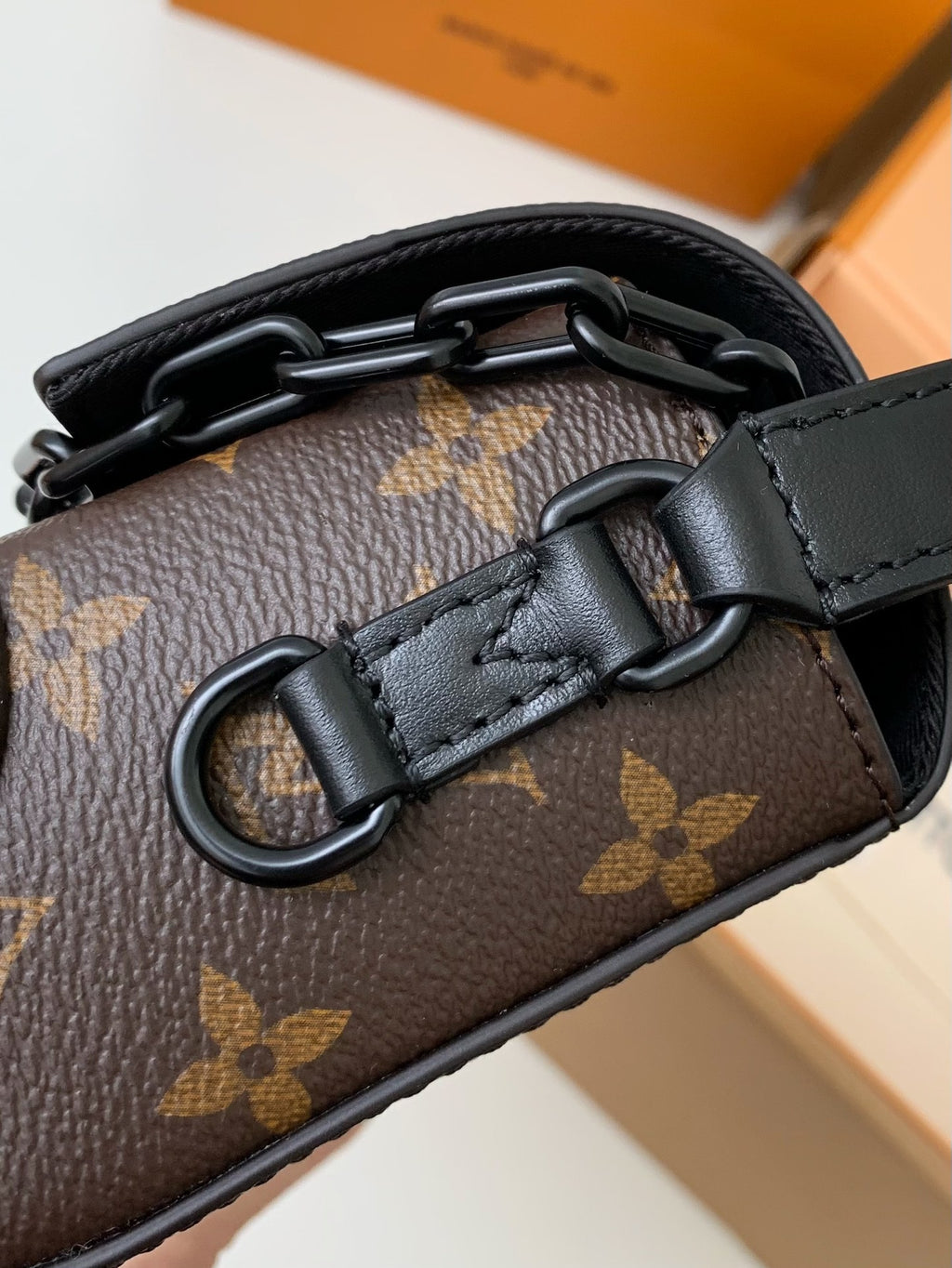 Steamer Mini Handbag