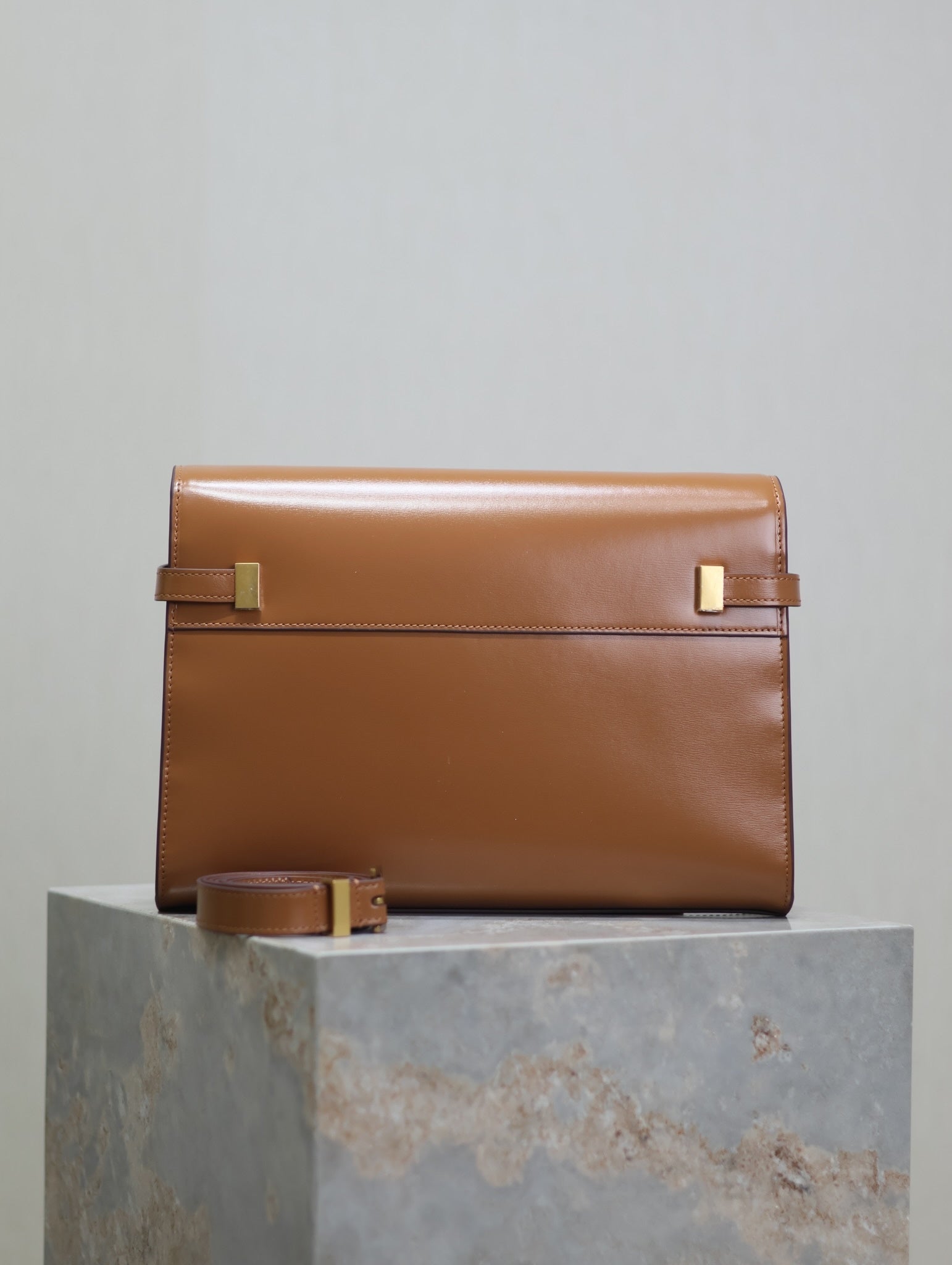 Crocodile-Embossed Leather Chain Bag