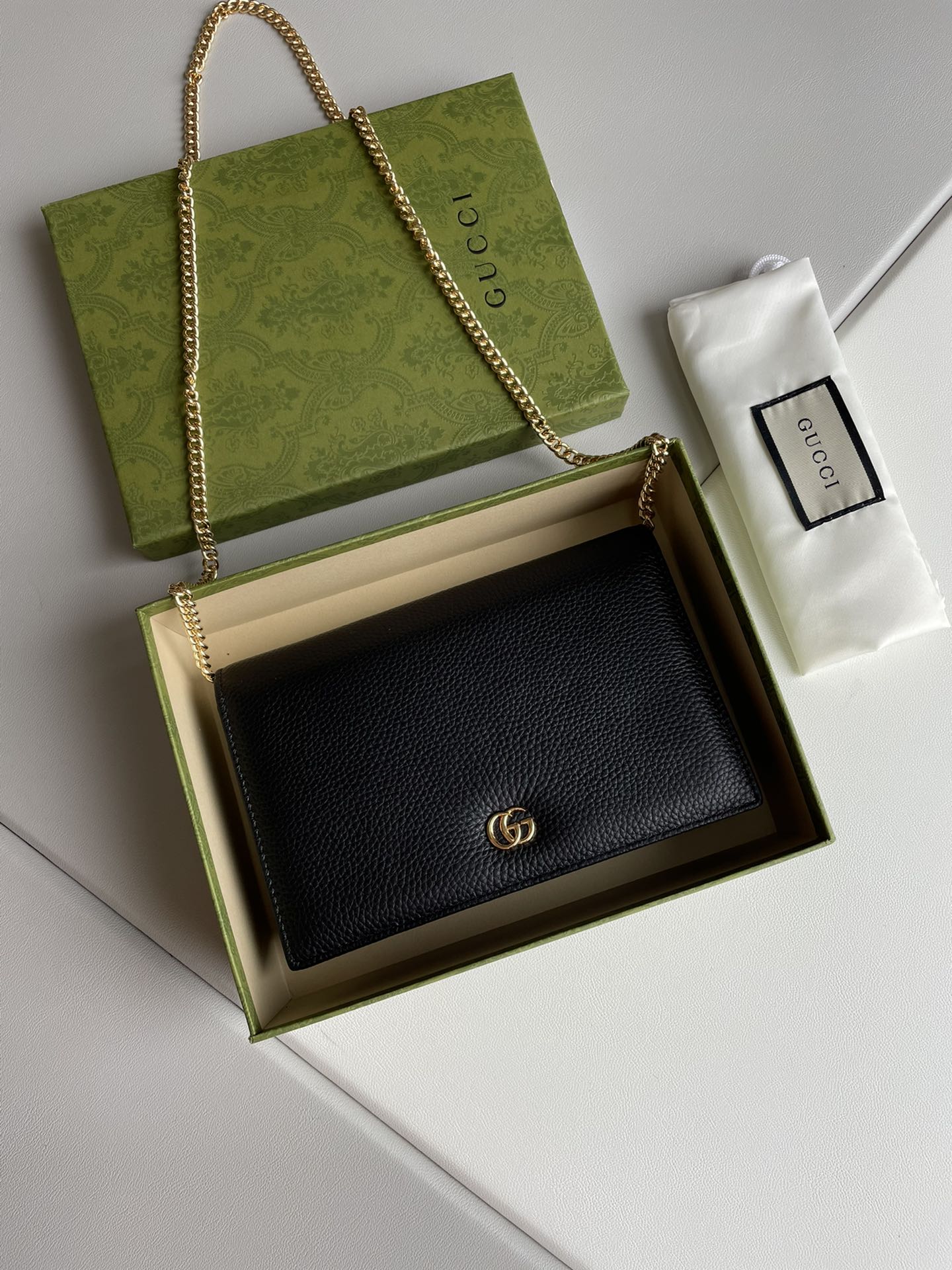 GG Marmont Pebbled Leather Wallet on Chain