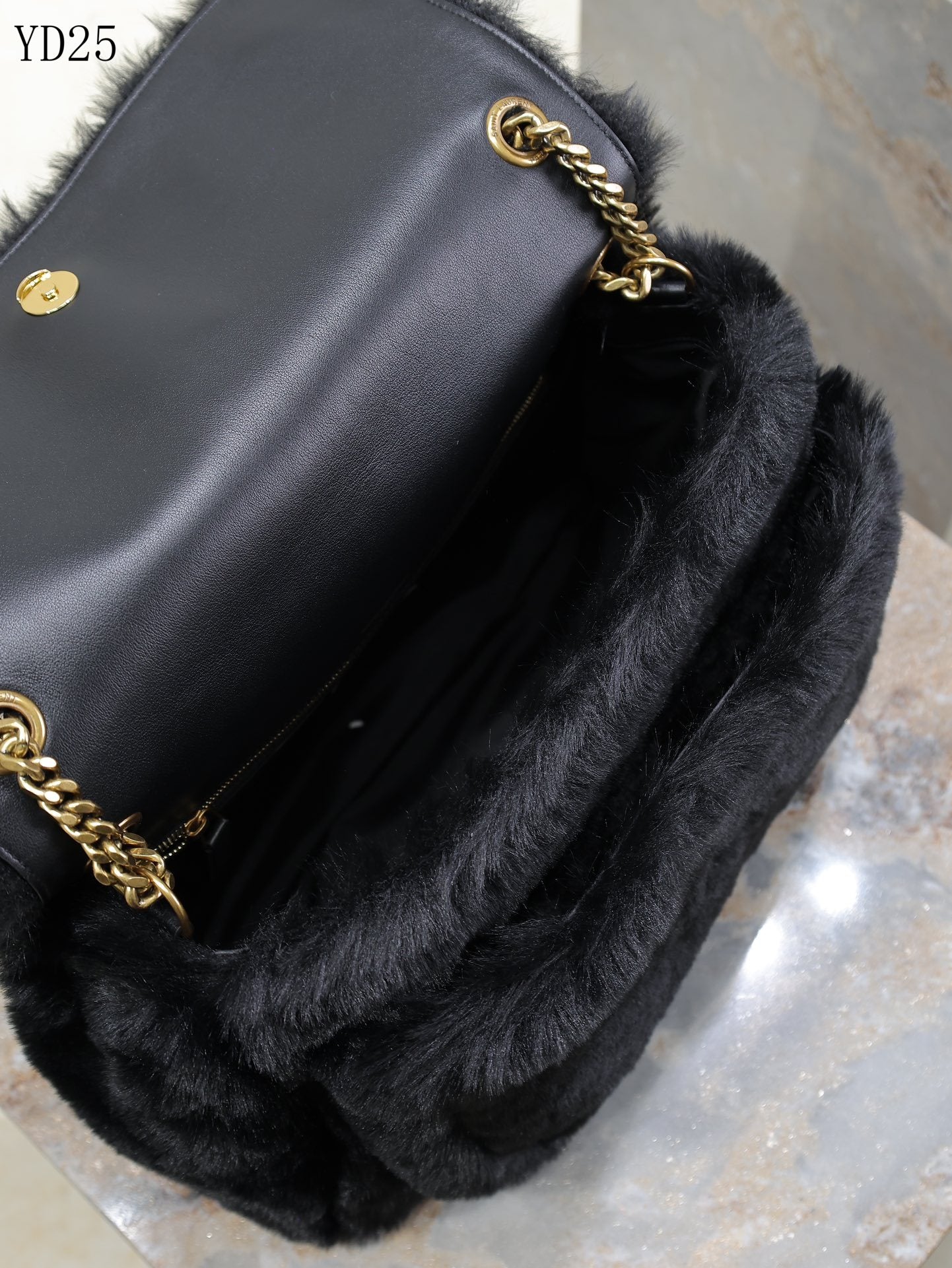 Niki Medium in Shearling Bag