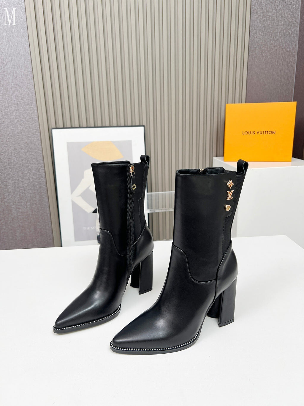 Smooth Leather Stud-Detail Ankle Boots