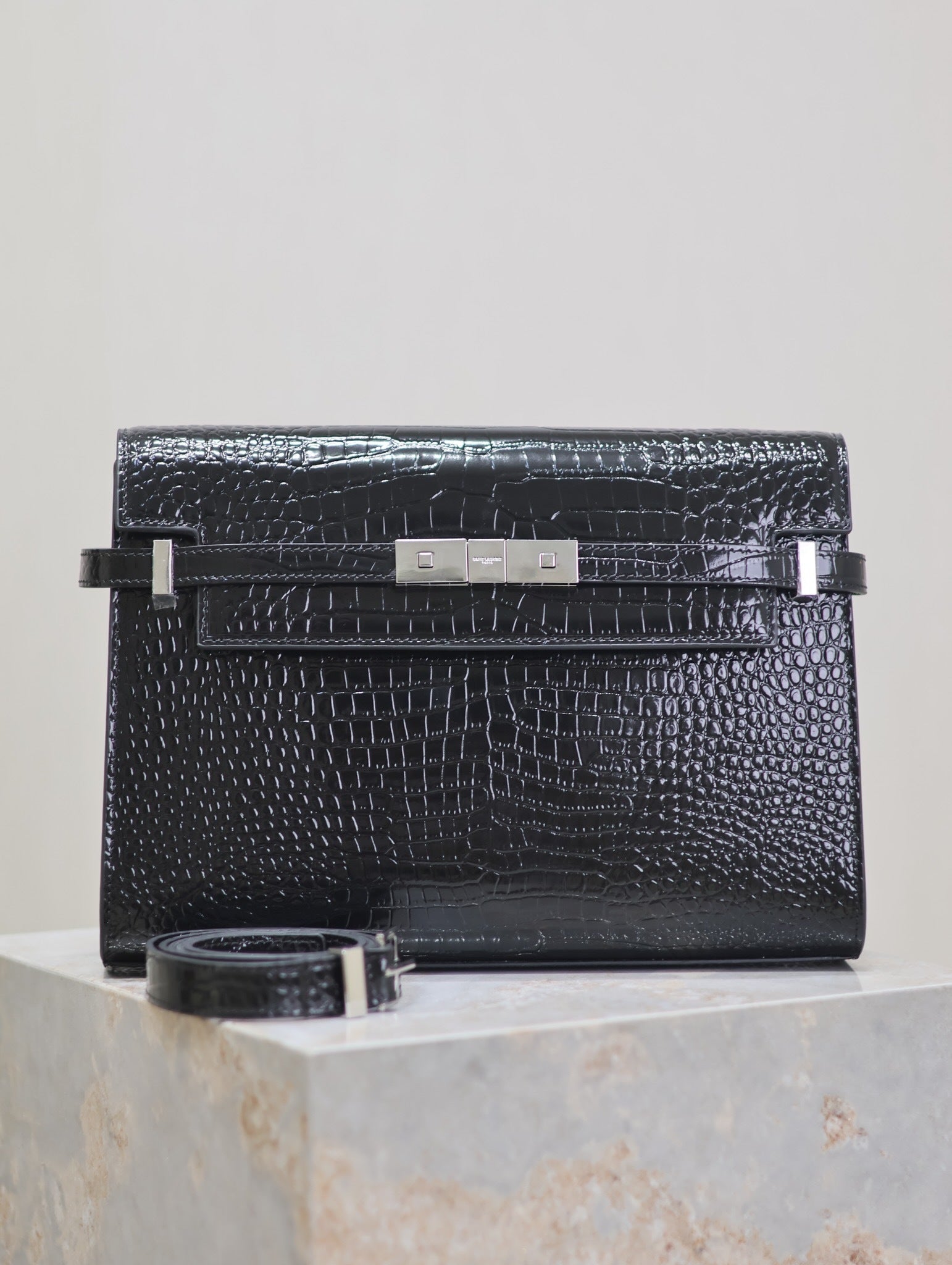 Crocodile-Embossed Leather Chain Bag