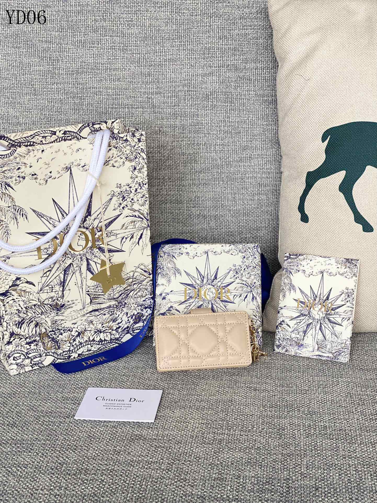 Quilted Leather Compact Wallet