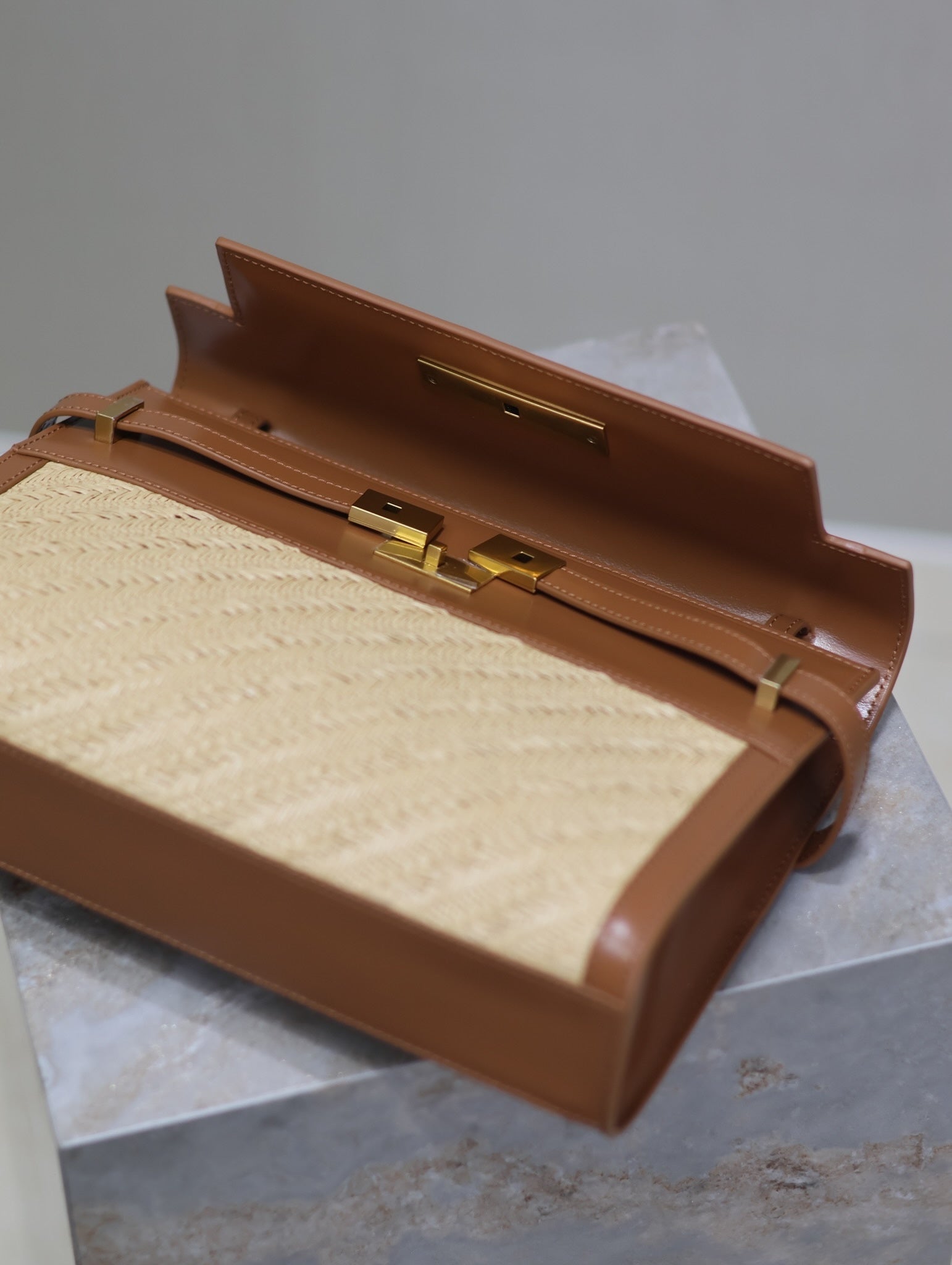 Crocodile-Embossed Leather Chain Bag