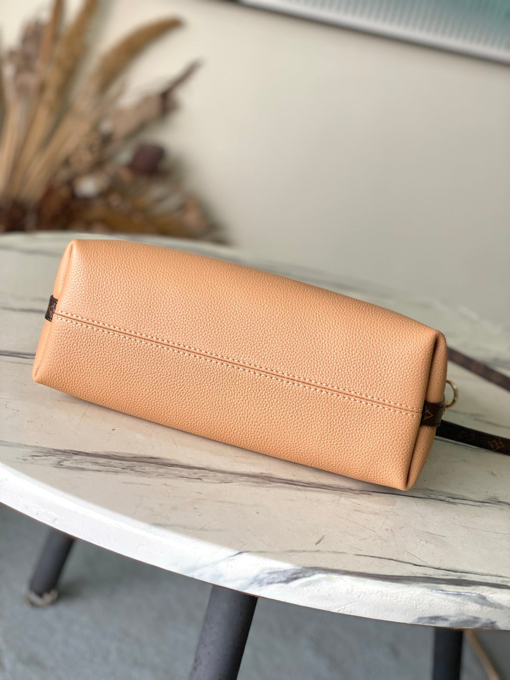 Multipass Leather Shoulder Bag