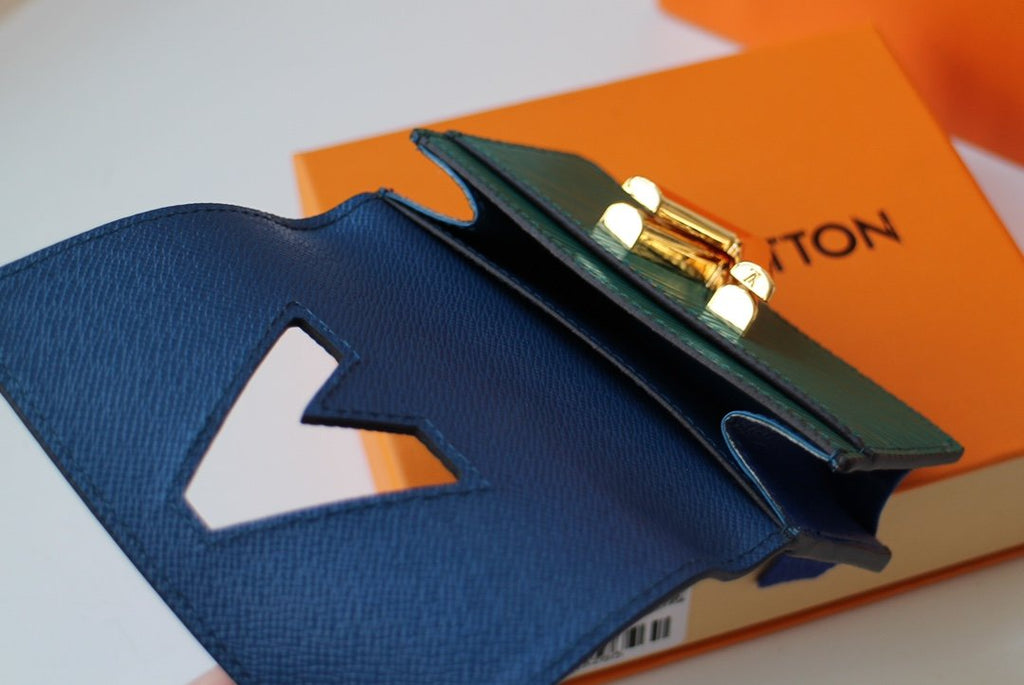 Epi Leather Twist Wallet