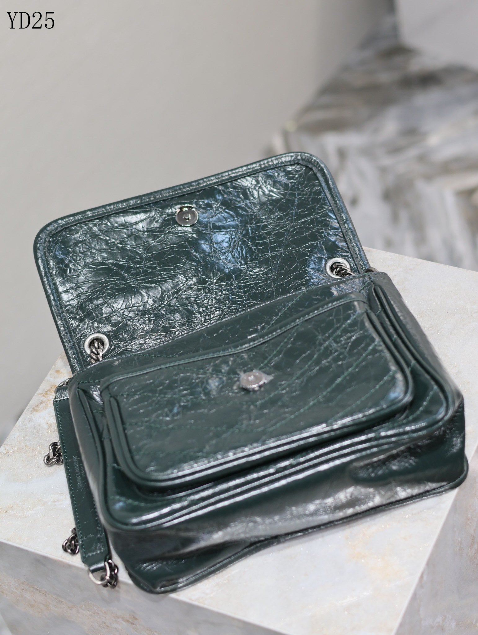 Niki Medium Patent Leather Shoulder Bag