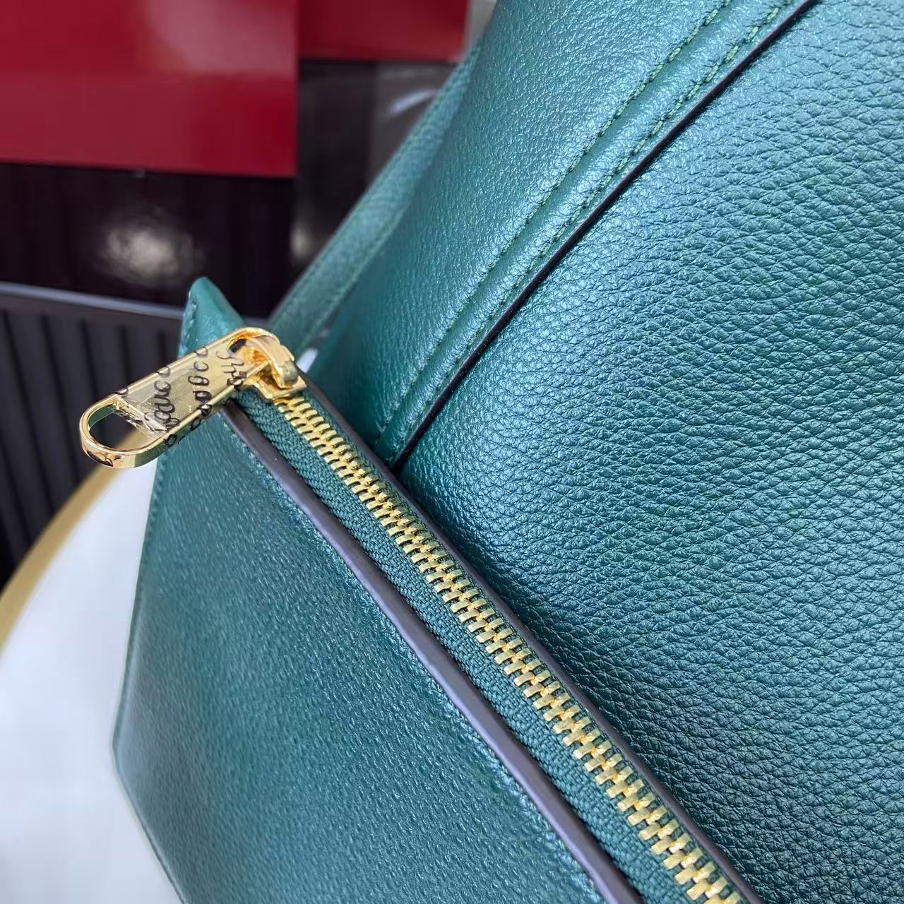 Softbit Style Deep Green Grained Leather Shoulder Bag