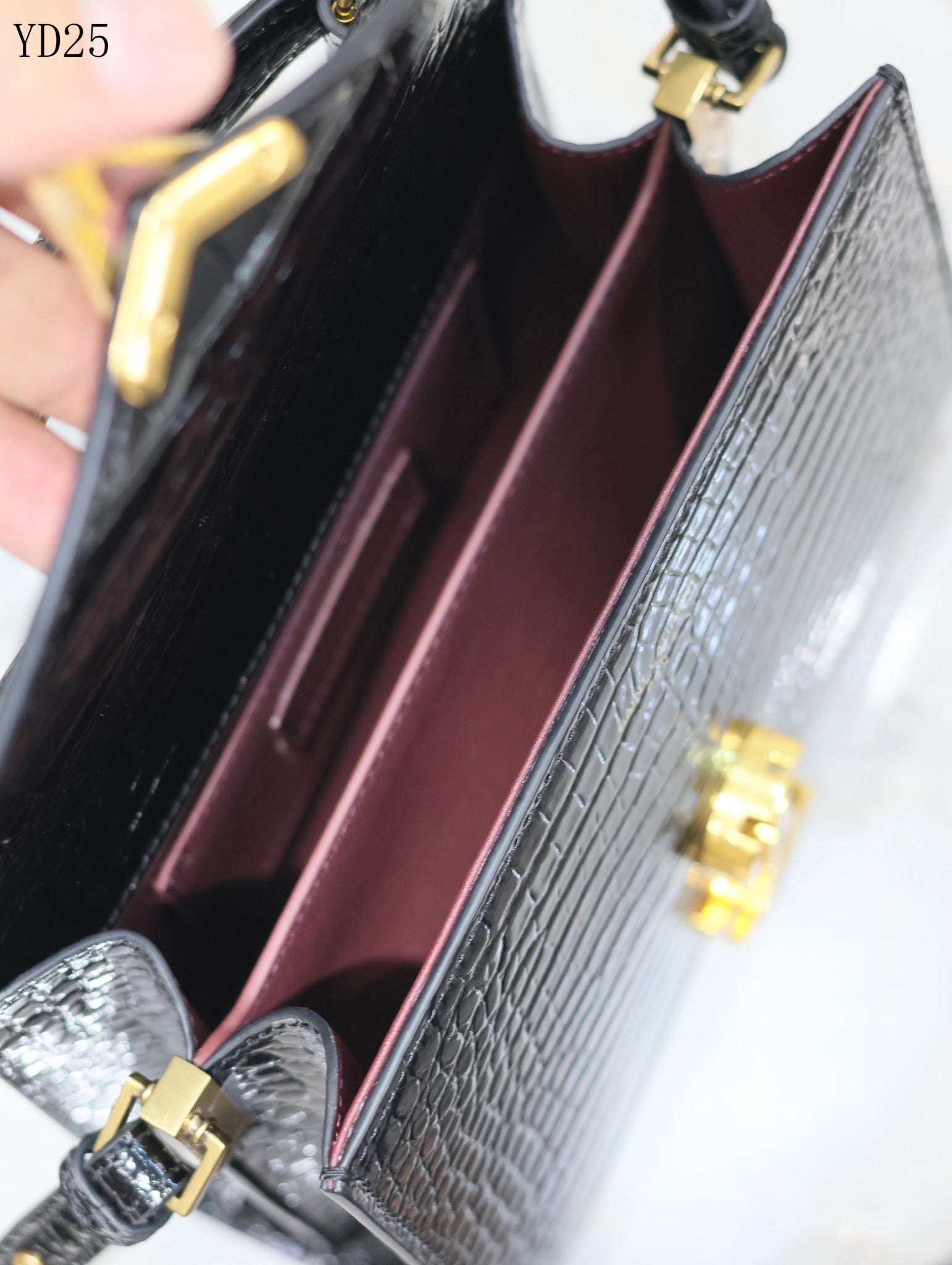 Cassandra Mini Handle Bag