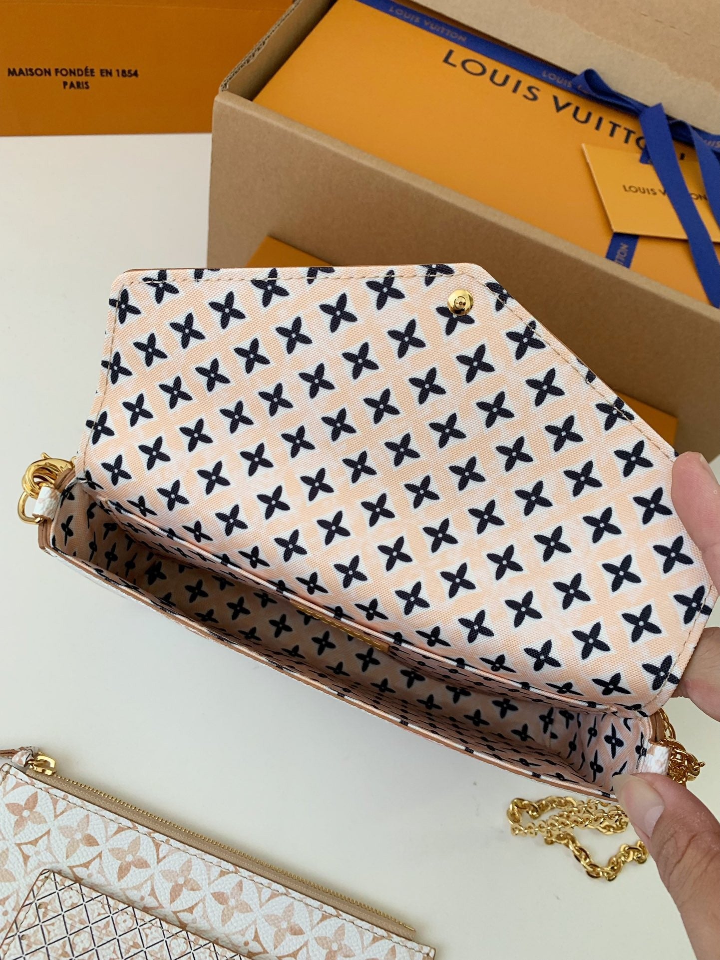 Pochette Felicie Handbags