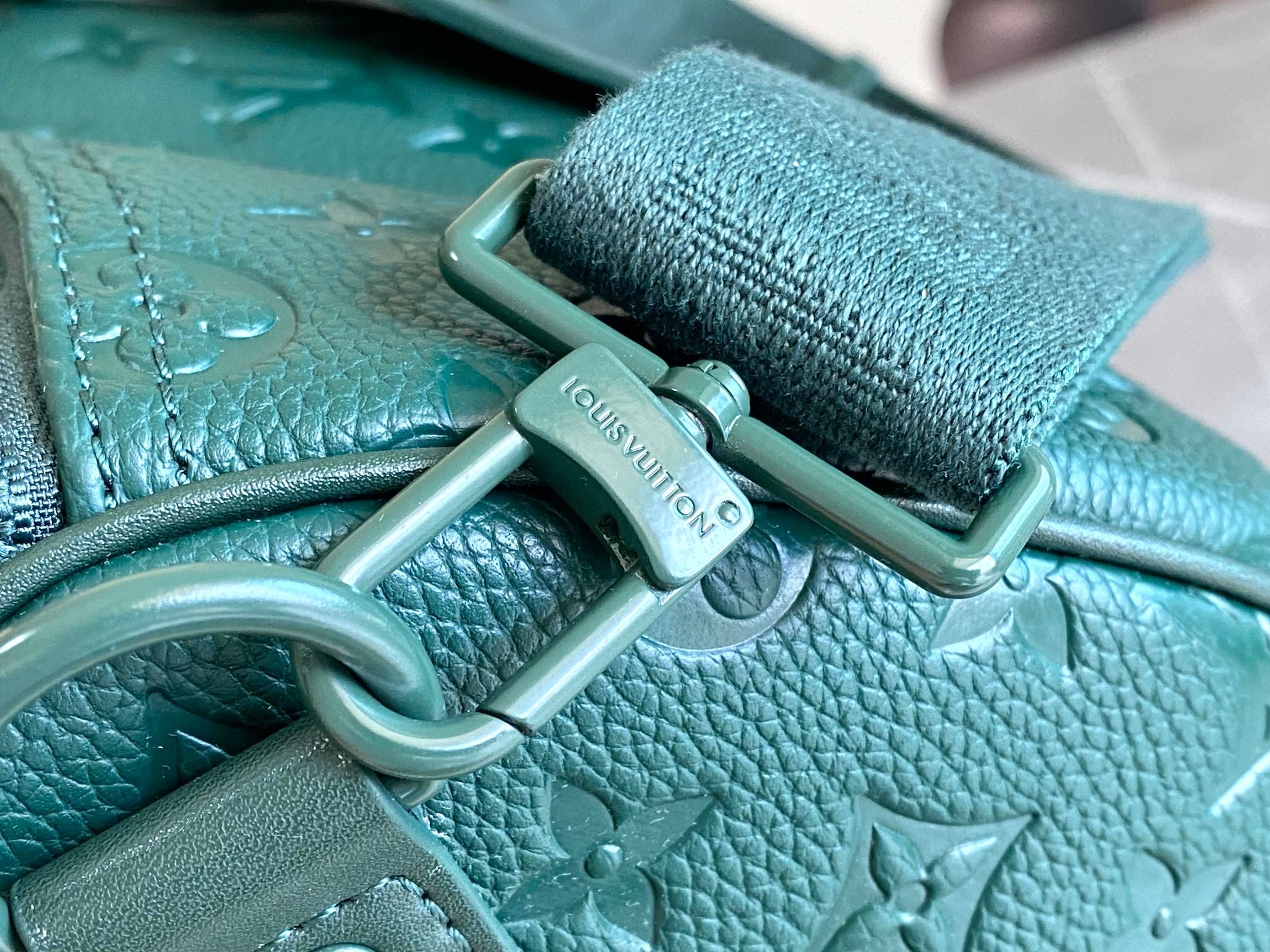 Keepall Bandoulière 50 – Taurillon Monogram Leather