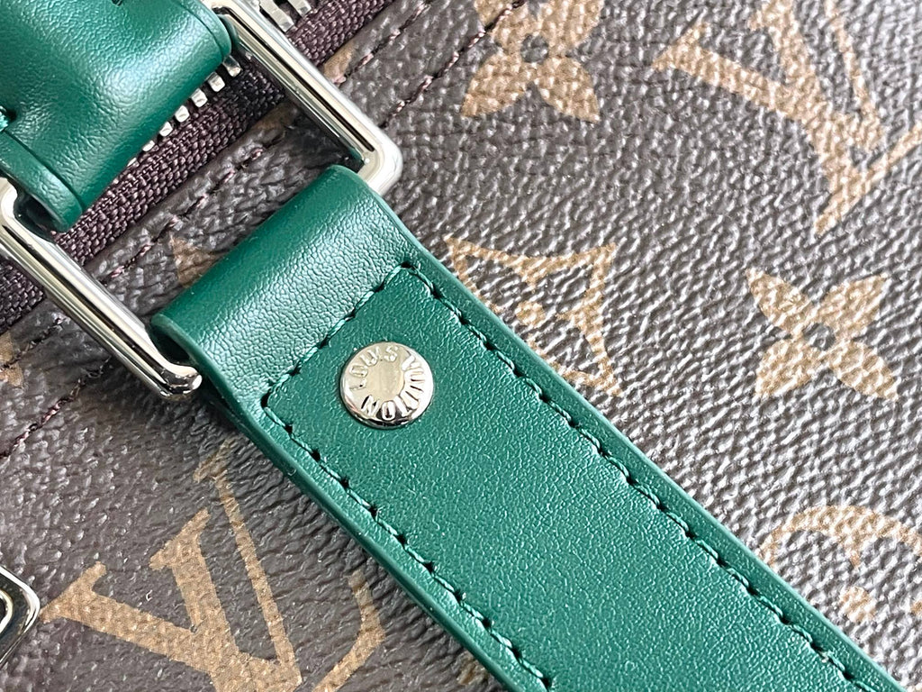 Keepall Bandoulière 50 – Monogram Canvas with Green Leather Trim
