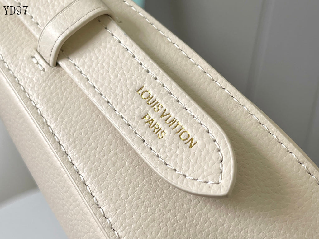 Low Key Shoulder Bag