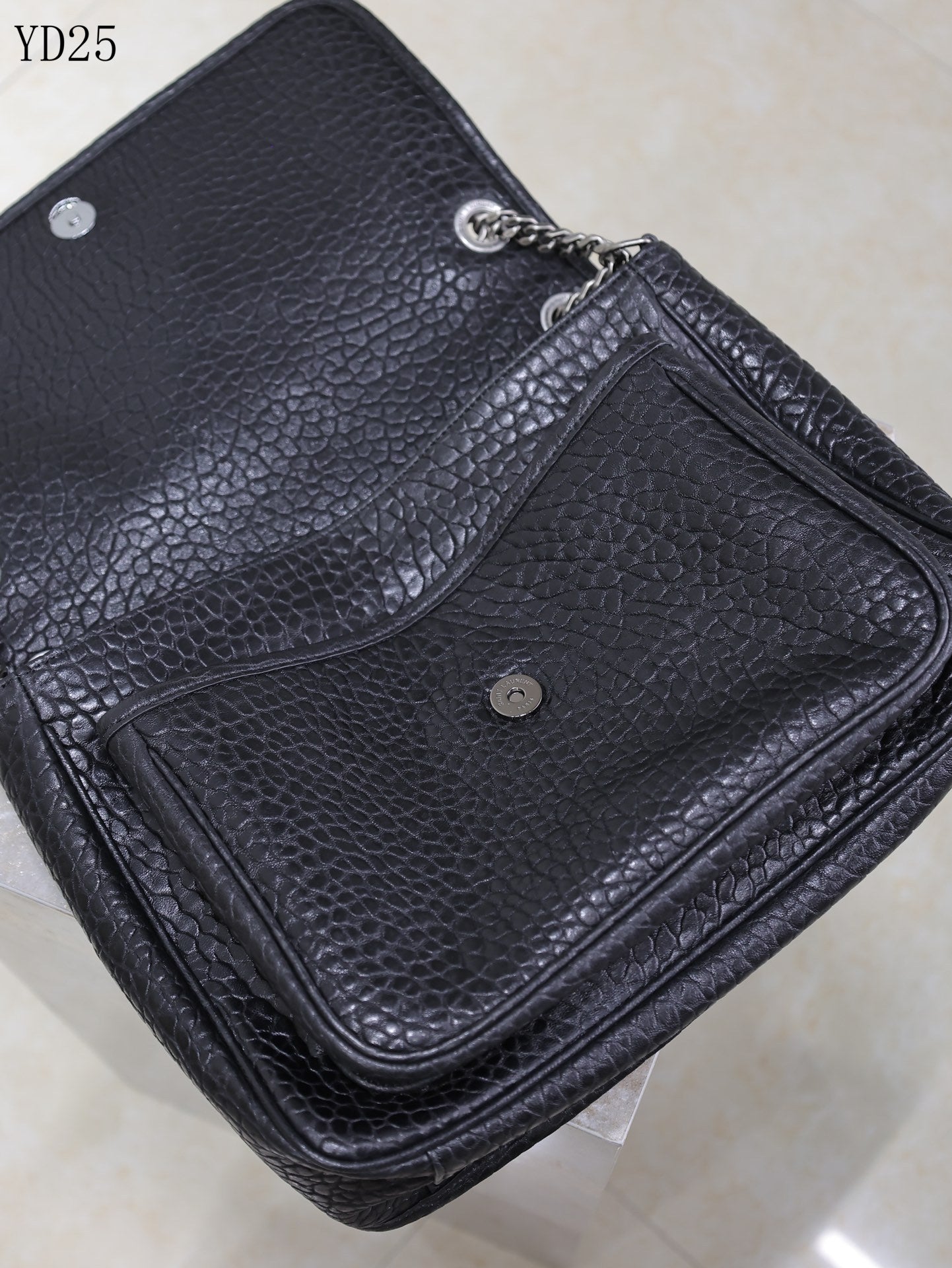 Niki Medium Grained Leather Bag