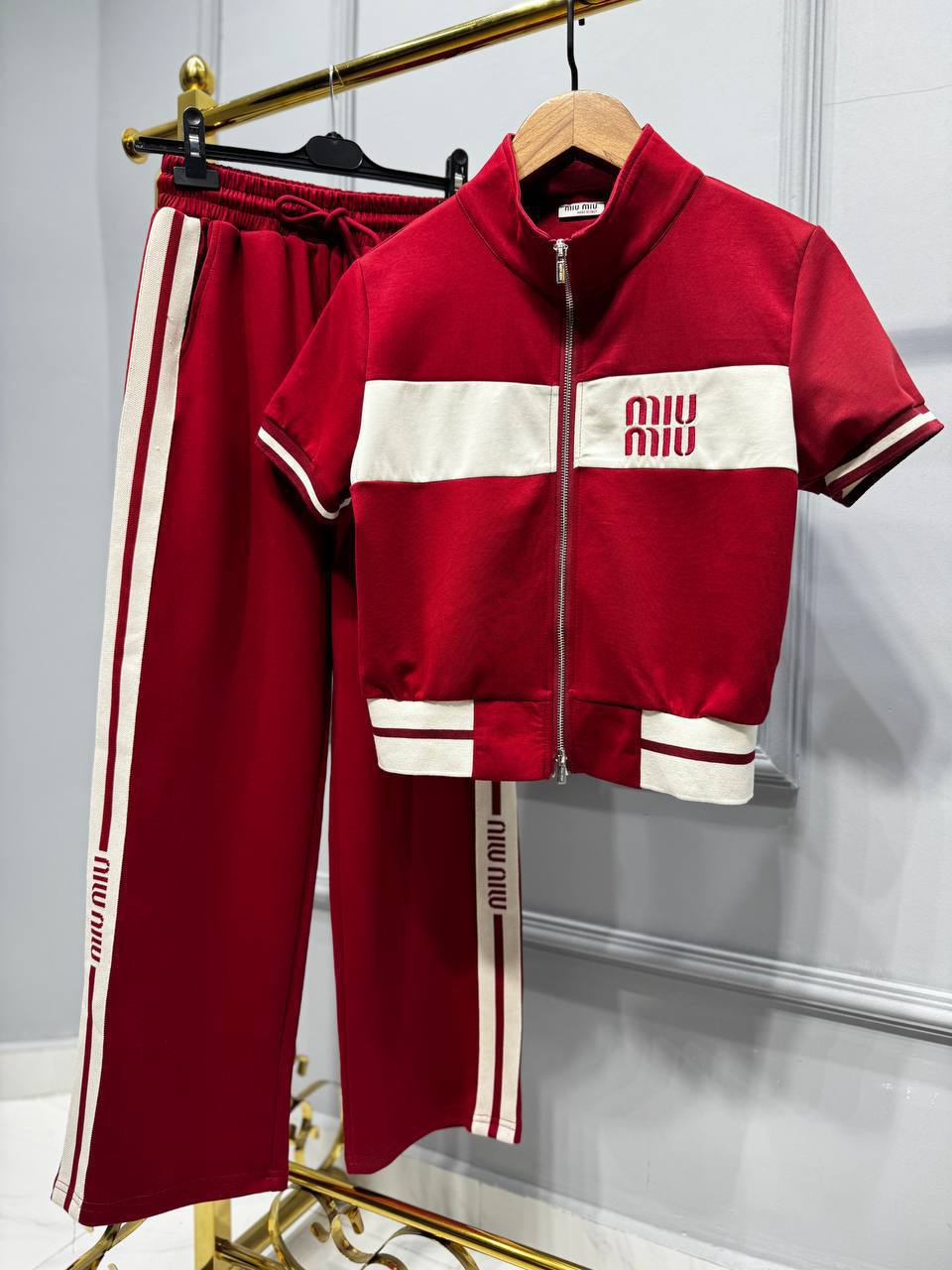 Red 2-Piece Luxury Set – Zip Top & Wide-Leg Pants