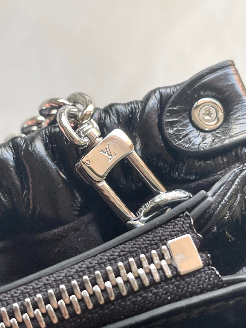 Pochette Sling Leather Clutch