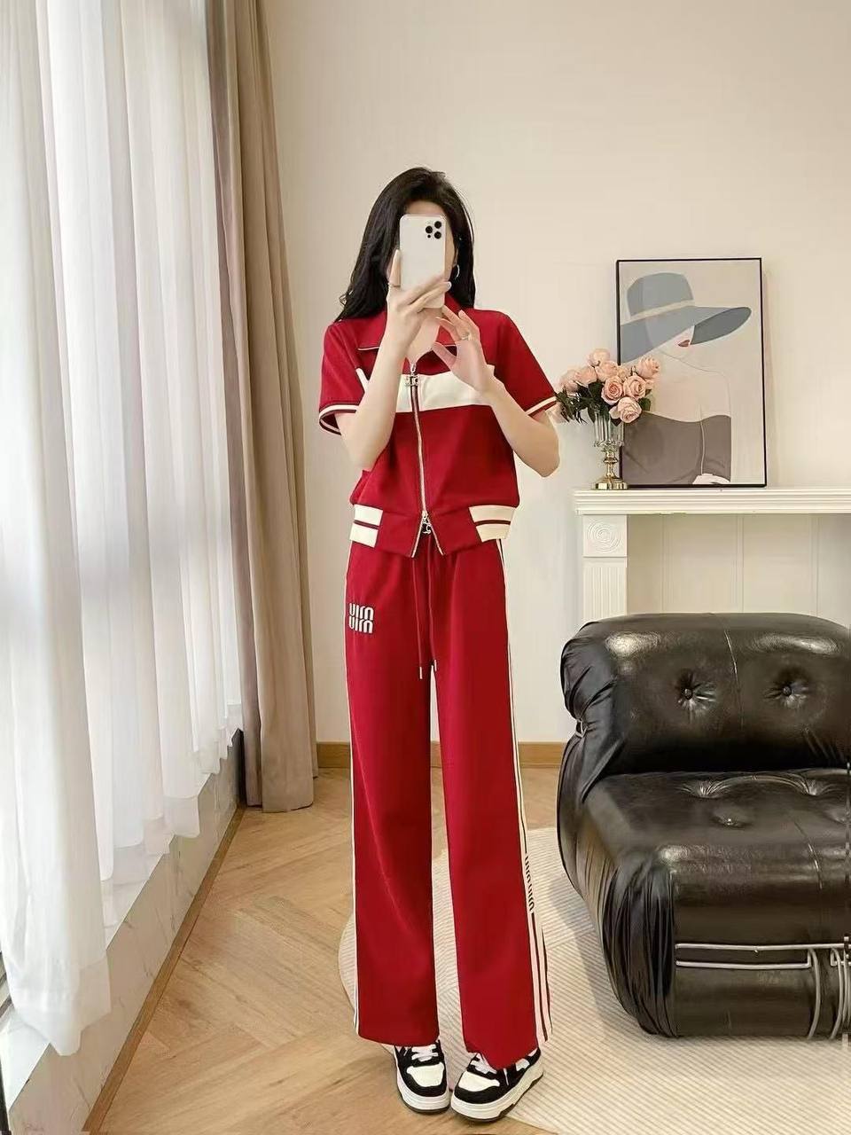 Red 2-Piece Luxury Set – Zip Top & Wide-Leg Pants