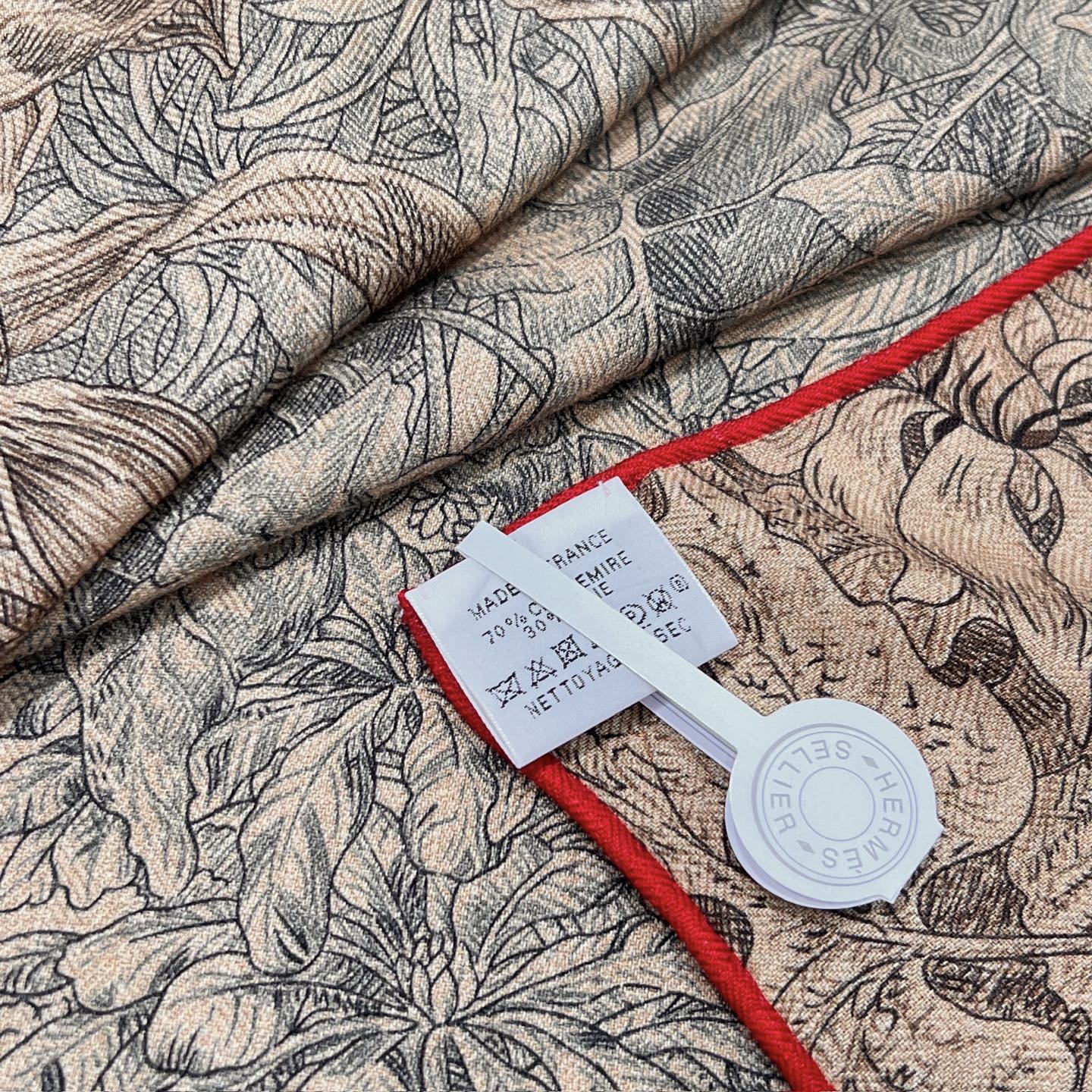 “Francois Houtin” Botanical Garden Cashmere & Silk Shawl 136 x 137 cm