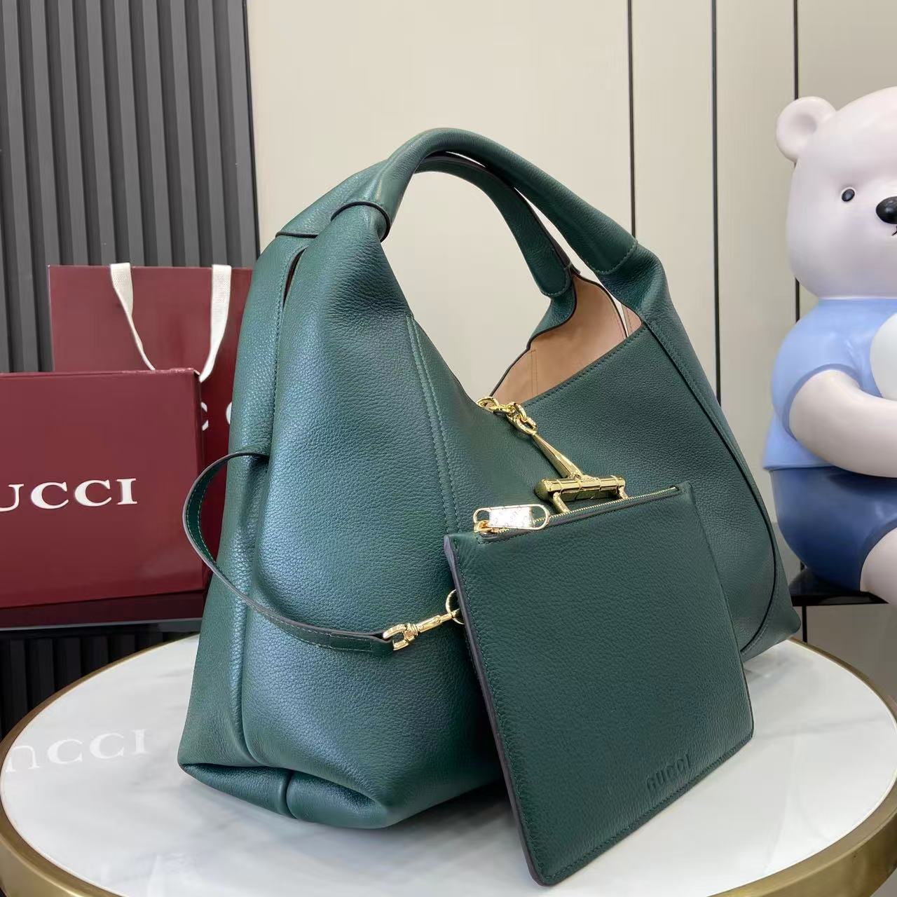 Softbit Style Deep Green Grained Leather Shoulder Bag