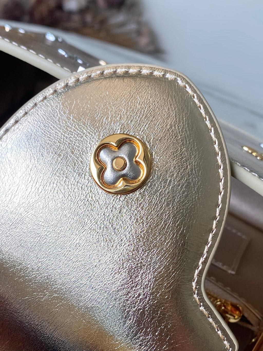 Capucines Mini Gold Star Bag