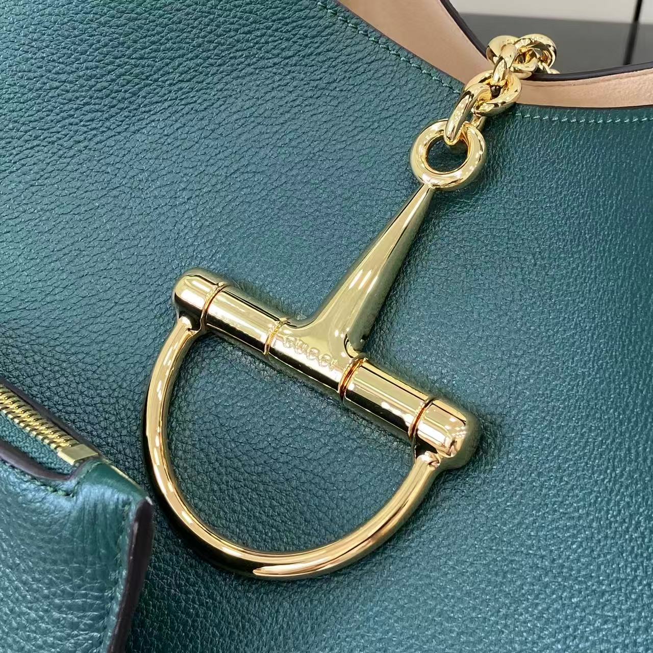 Softbit Style Deep Green Grained Leather Shoulder Bag